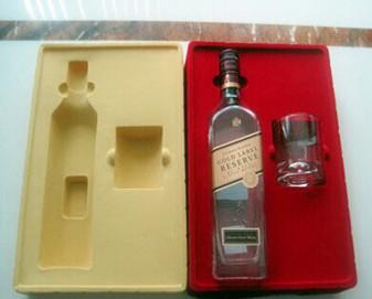 紅酒吸塑內(nèi)托制品